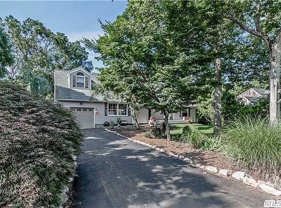 4th image of 67 Trout Brook Ln