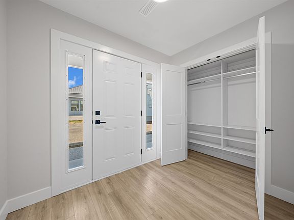 3rd image of 45741 Britton Ave #4