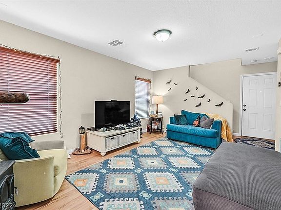 4th image of 577 Brinkburn Point Ave