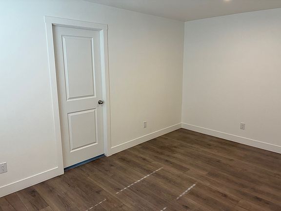 4th image of 1890 W Desert Broom Ln