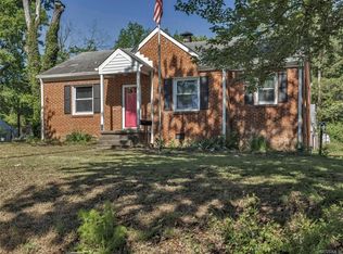 25 Medlock Rd, Sandston, VA 23150