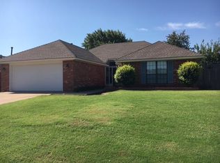 1708 Whispering Creek Ct, Edmond, OK 73013