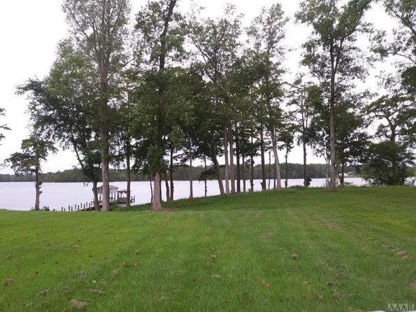 172 W Royal Way, Merry Hill, NC 27957