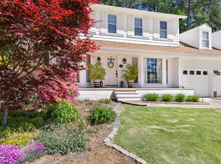105 Penny Ln, Cary, NC 27511