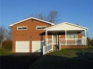 534 Bloomfield Dr, Greensburg, PA 15601