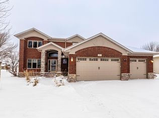 517 18th Ave E, West Fargo, ND 58078