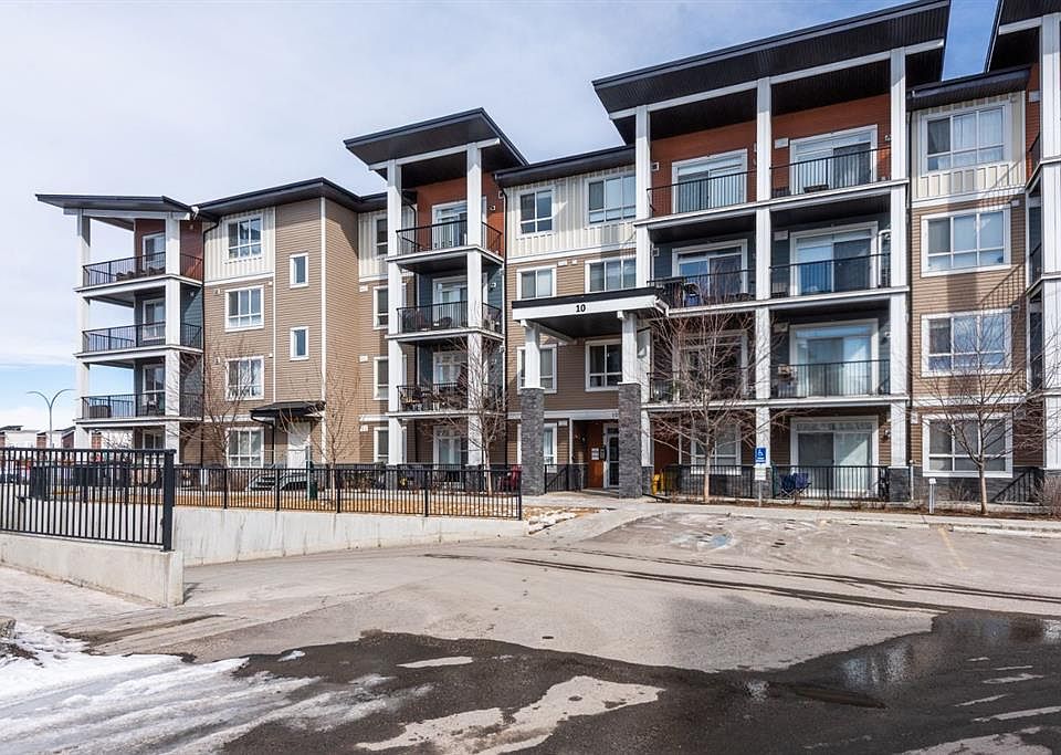 1st image of 10 SW Walgrove Walk SE #421