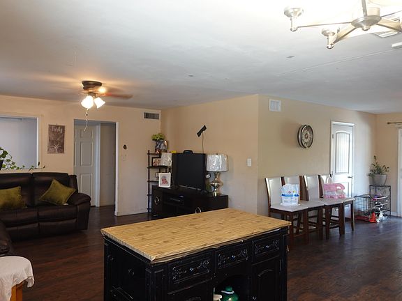 4th image of 4746 N 61st Ave