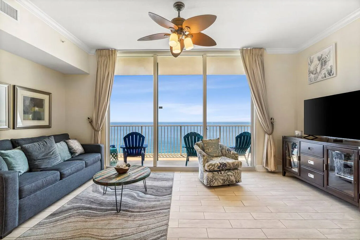 2 bed, 3.0 bath, 1689 sqft, $3,284 — Photo 1