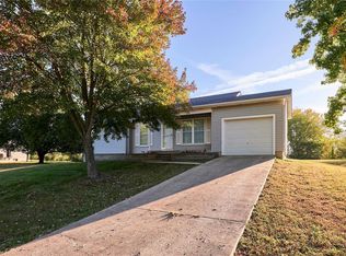6363 Rainbow Rdg, Washington, MO 63090