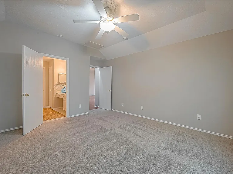 11 Yarrowdale Ct — Photo 22