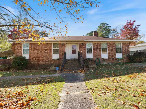 2611 Stephanie Dr, Little Rock, AR 72206