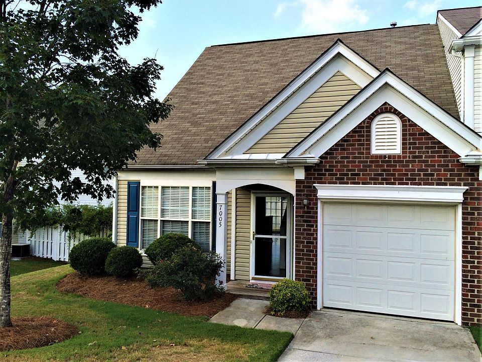 1st image of 7005 Beverly Springs Dr