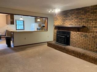 1110 Kent Rd #B, Raleigh, NC 27606