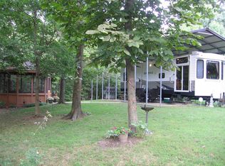 19503 Timber Ln, Carlyle, IL 62231