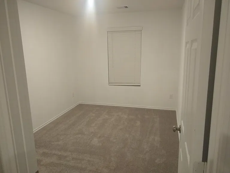 19911 Epirus Shores Dr — Photo 17