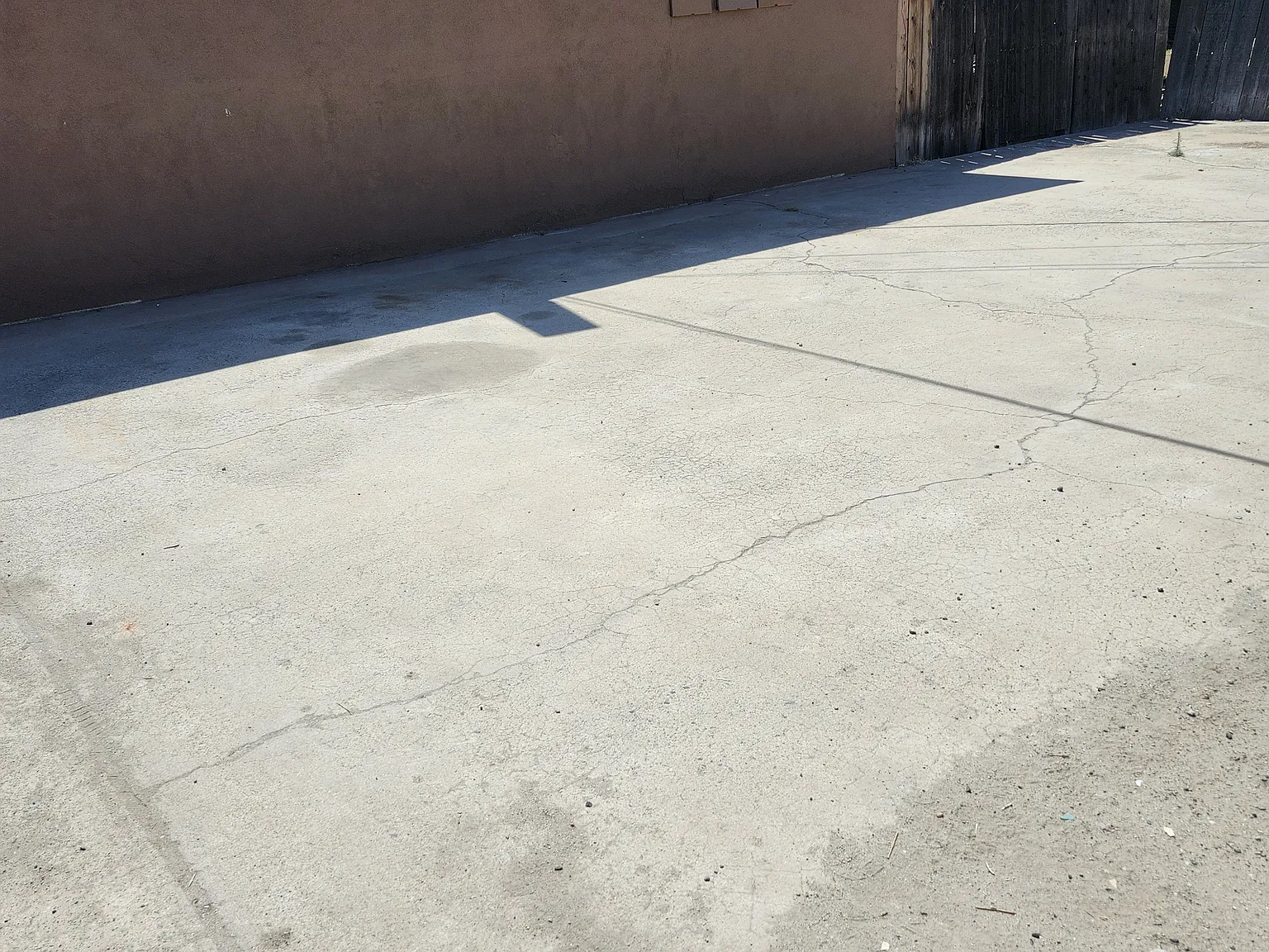 2 bed, 750 sqft, $1,500 — Photo 2