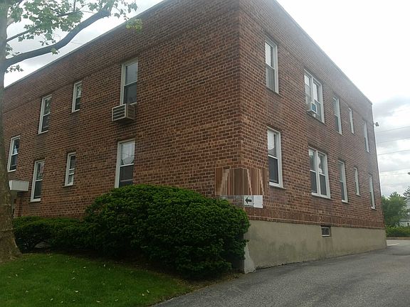 3rd image of 78 Gibson Blvd APT 2A
