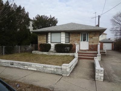 89-05 103rd Ave, Ozone Park, NY, 11416