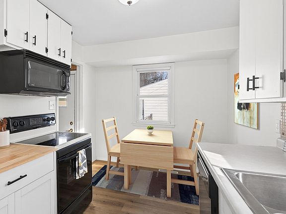 5th image of 3533 Wyoming Ave S