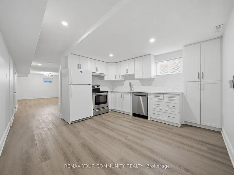 36 Roseville Dr #BASEMENT — Photo 5