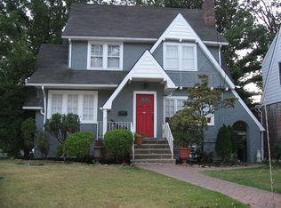 6 Virginia Ave, Fort Lee, NJ 07024