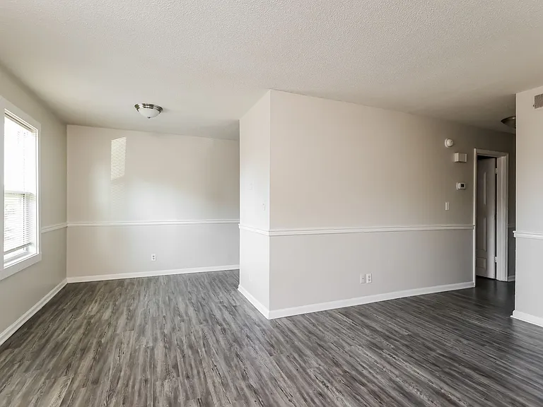 Garden View Apartments — Photo 14