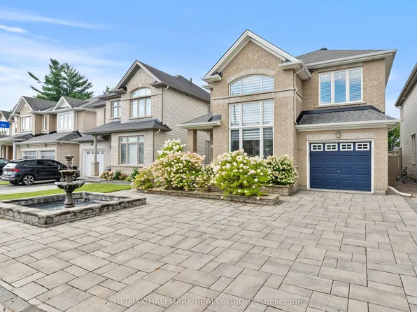 1217 Glenlivet Ave, Ottawa, ON K1W 0G3