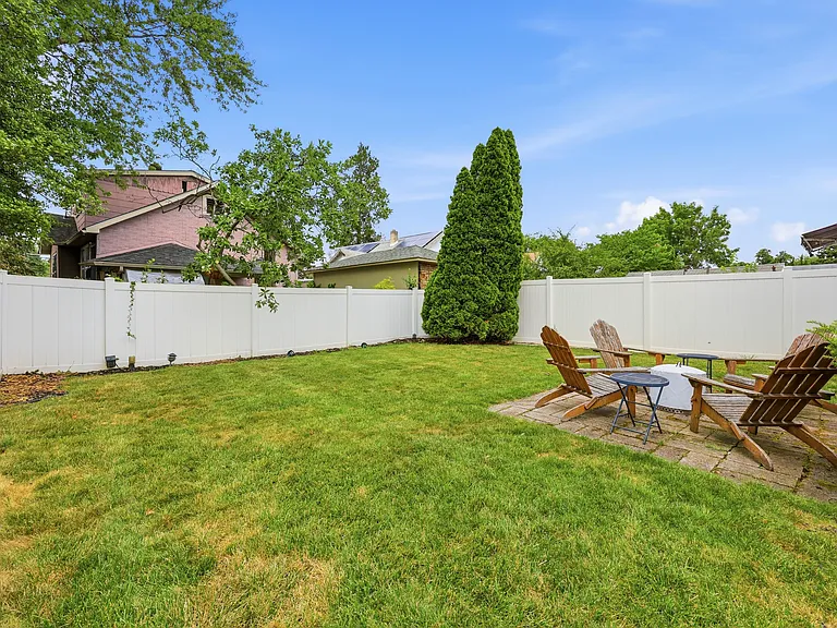 105 Cuthbert Blvd — Photo 25