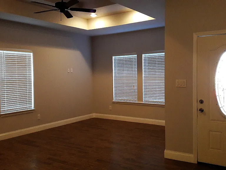2208 Oliver Cir — Photo 6