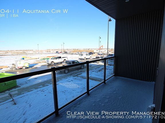 5th image of 11 Aquitania Cir W #304