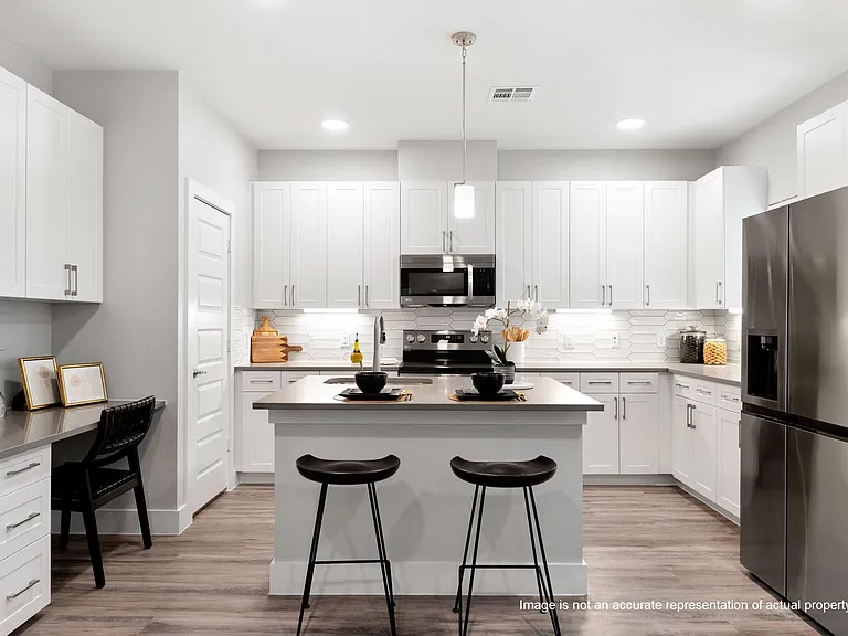 28325-128 Birnham Woods Dr — Photo 12