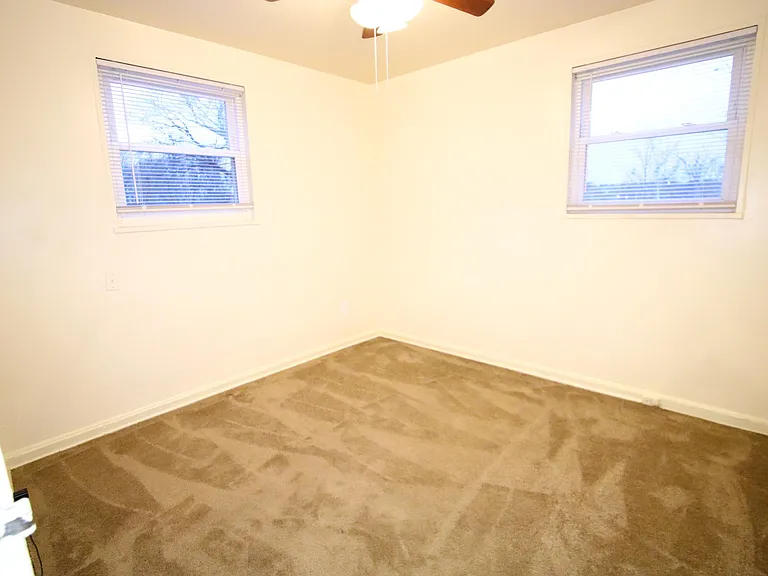 126 Joliet St SW #A — Photo 16