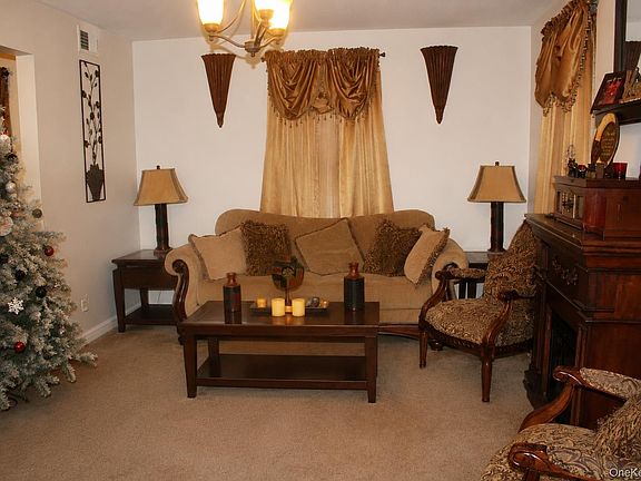 5th image of 12853 Brookville Boulevard