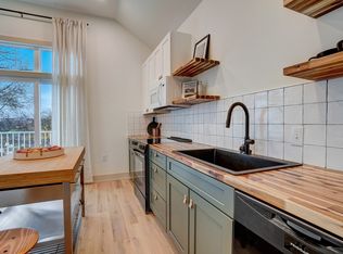 Flats on East Gay, Columbus, OH 43203