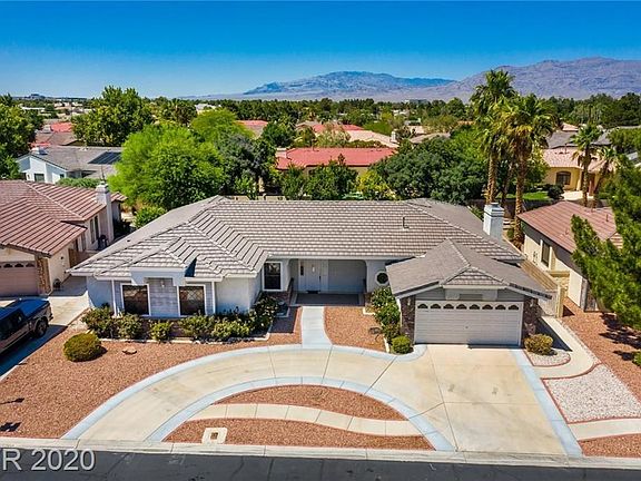 3rd image of 7444 Alice Springs Cir
