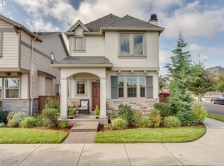 28483 SW Coffee Lake Dr, Wilsonville, OR 97070
