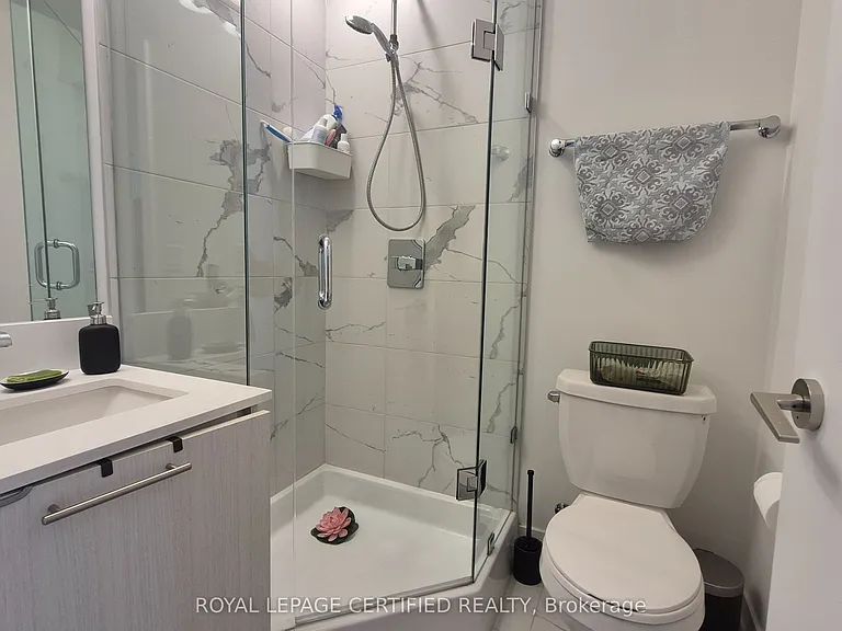 851 Sheppard Ave W #26 — Photo 12
