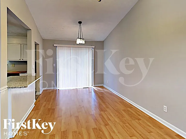 1340 Teaberry Cir — Photo 5