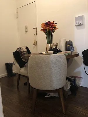 Rented by Lang Realty LLC | media 6