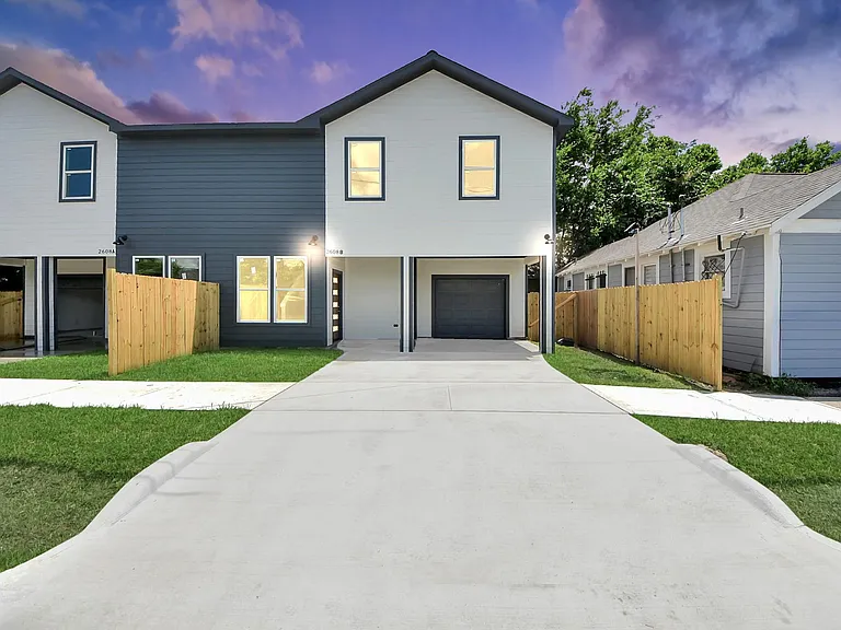 2608 Campbell St #B — Photo 1