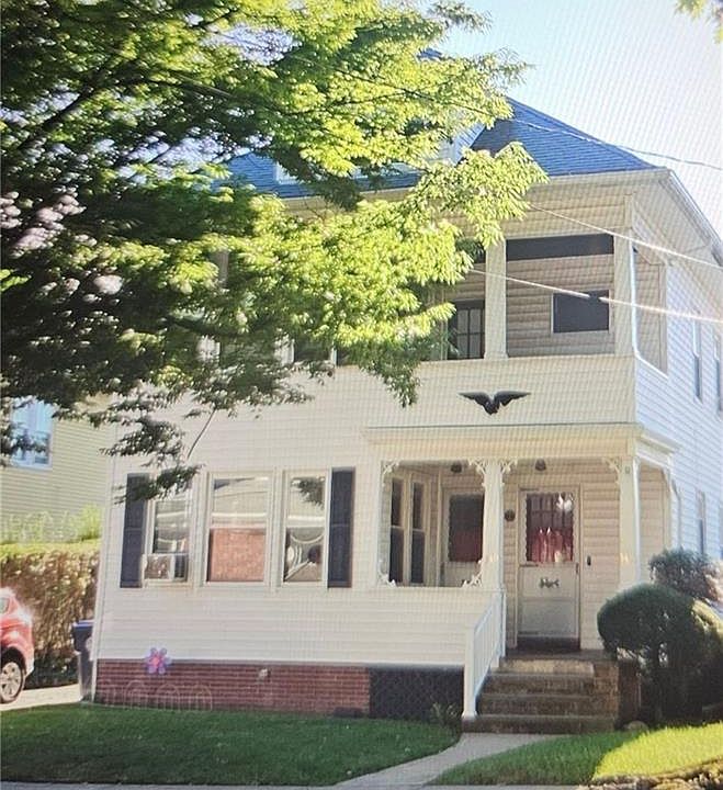 1st image of 340 River Ave