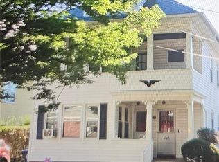 340 River Ave, Providence, RI 02908