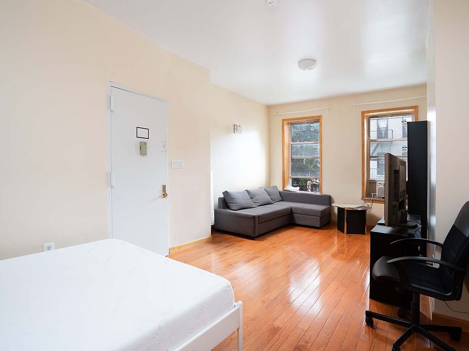 1st image of 88 Putnam Ave #2A