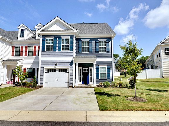 2nd image of 118 Wineberry Way