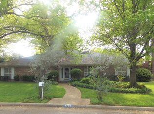 1708 Paisley Dr, Arlington, TX 76015
