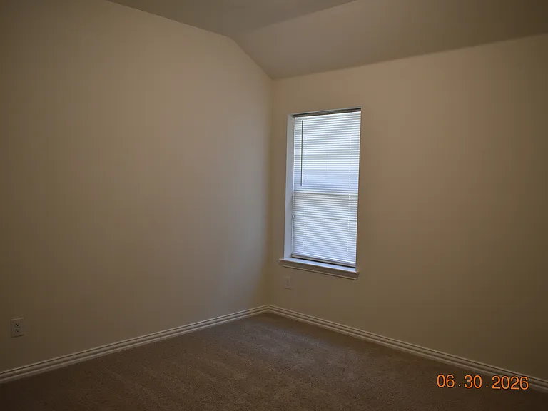 3321 Riverlawn Dr — Photo 12