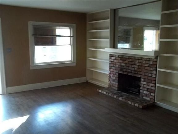 4th image of 705 N Farris Ave