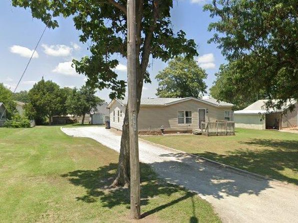 119 S Commercial Ave