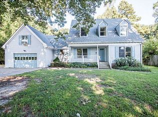 736 Woodstock Rd, Virginia Beach, VA 23464